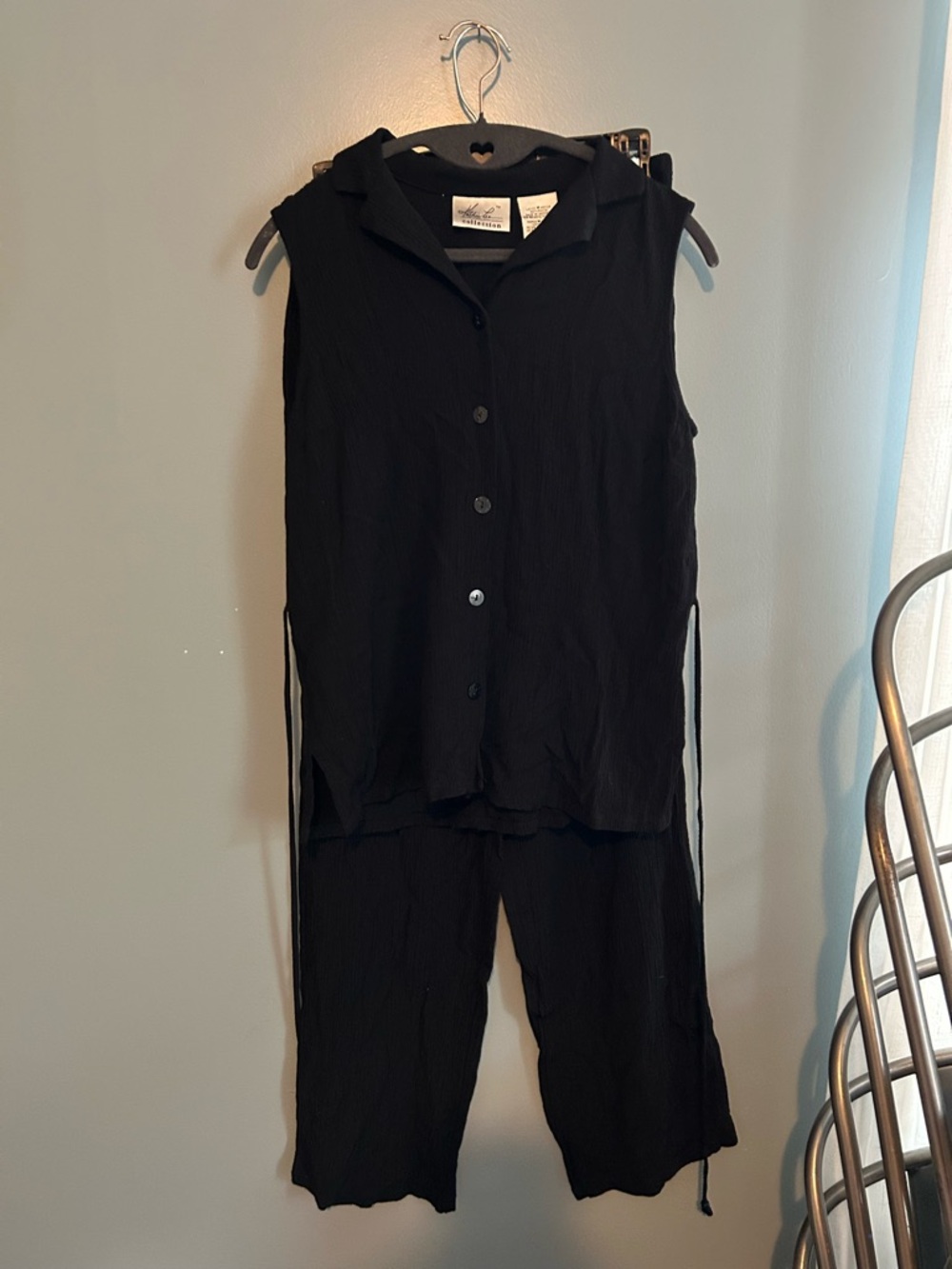 Kathie Lee Collection 2 Piece Set-pants and sleeveless top